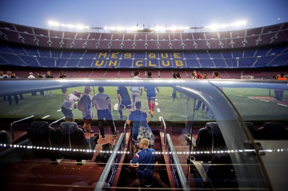 Camp-Nou-2015-efe.jpg