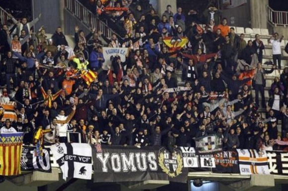 yomus-efe.jpg