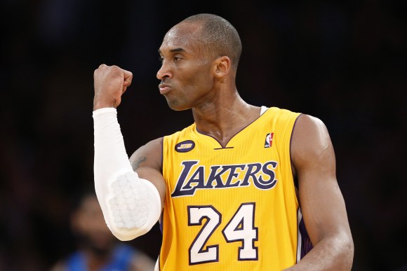 Bryant-gesto-celebracion-2013-Reuters.jpg