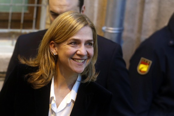 Infanta-Cristina-sonrisa-juzgado-2014-reuters.jpg