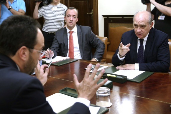 fernandez-diaz-reunion-atentados-efe.jpg