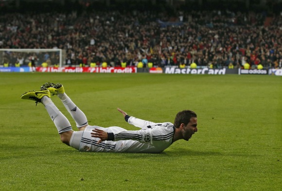 Higuain-celebra-galatasaray-2013-reuters.jpg