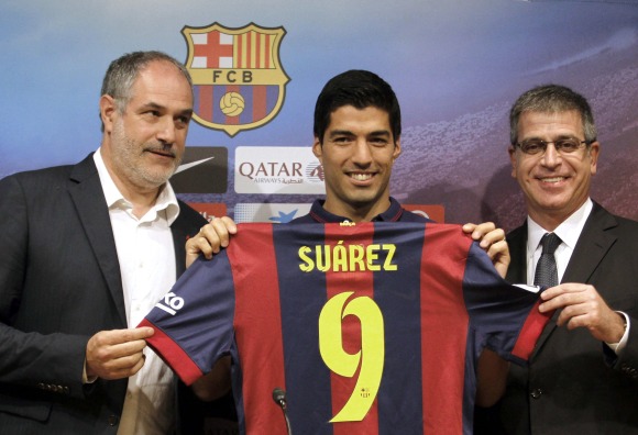 Luis-Suarez-presentacion-2014-efe.jpg