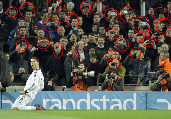 Cr7-fotos-CampNou-2013.jpg