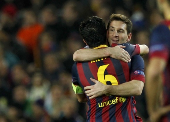 Xavi-Celebra-Messi-2014-reuters.jpg