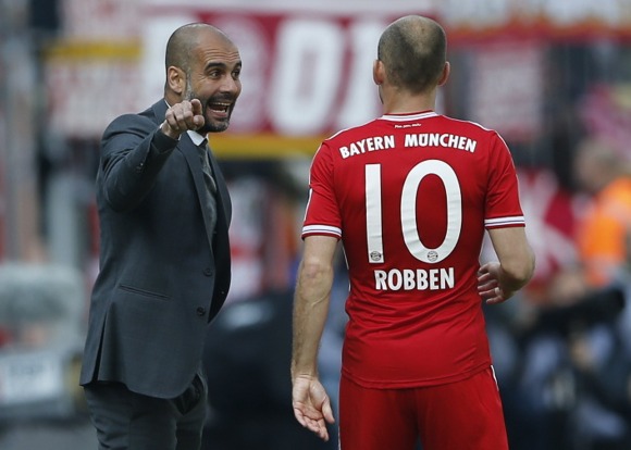 Guardiola-ordenes-robben-2014.jpg