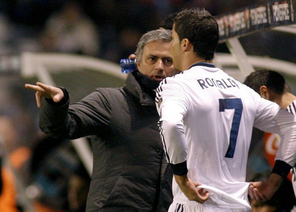 Mourinho-CR7-ordenes-riazor-efe.jpg