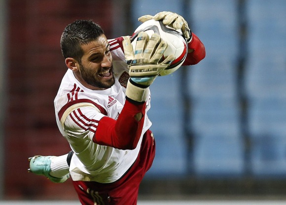Kiko-Casilla-2014-entreno-efe.jpg