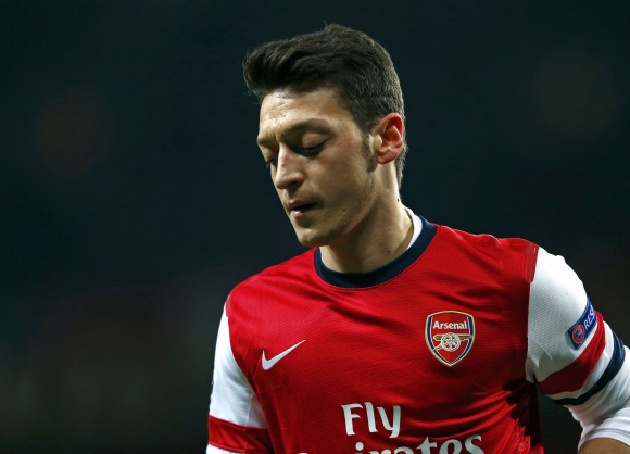 Ozil-serio-2014-reuters.jpg