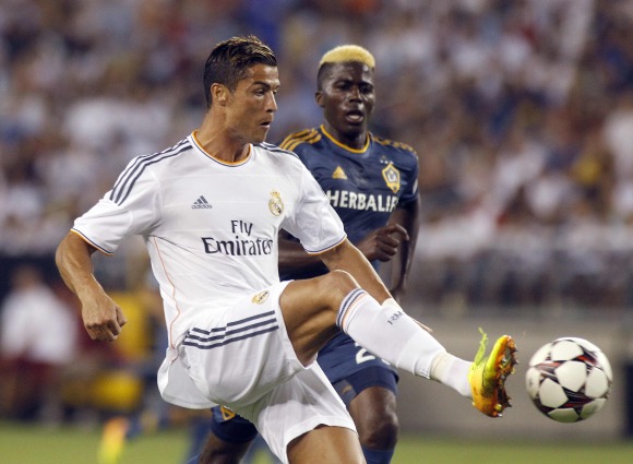 CR7-galaxy-2013-reuters.jpg