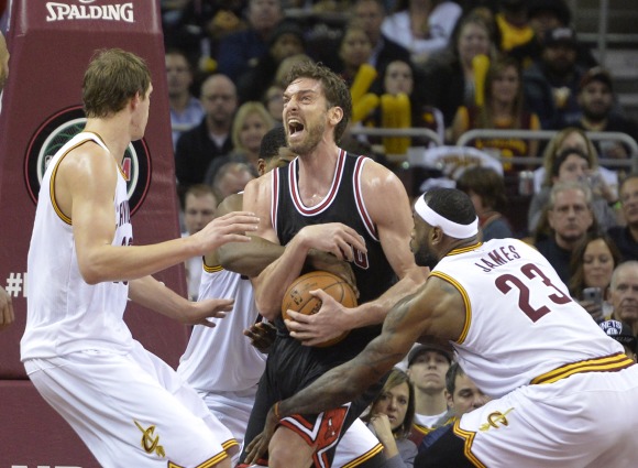 Gasol-atrapa-balon-2015-reuters.jpg