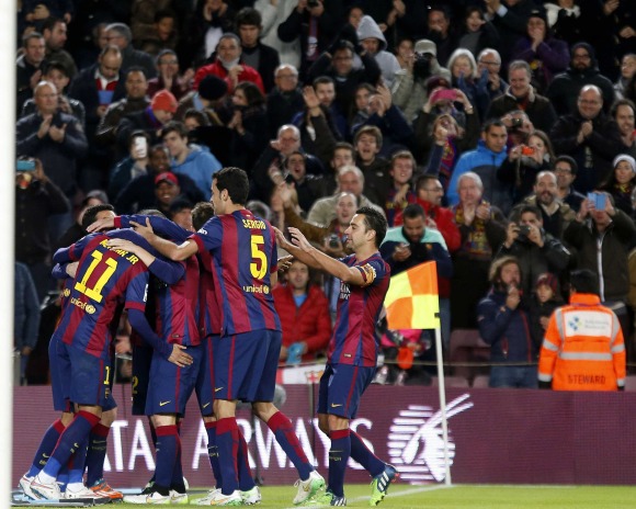 Barcelona-celebra-espanyol-2014-reuters.jpg