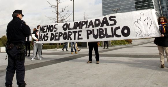 manifestantes-contra-madrid-2020-efe.jpg