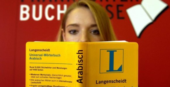 chica-bilingue-idiomas-lenguas-efe.jpg