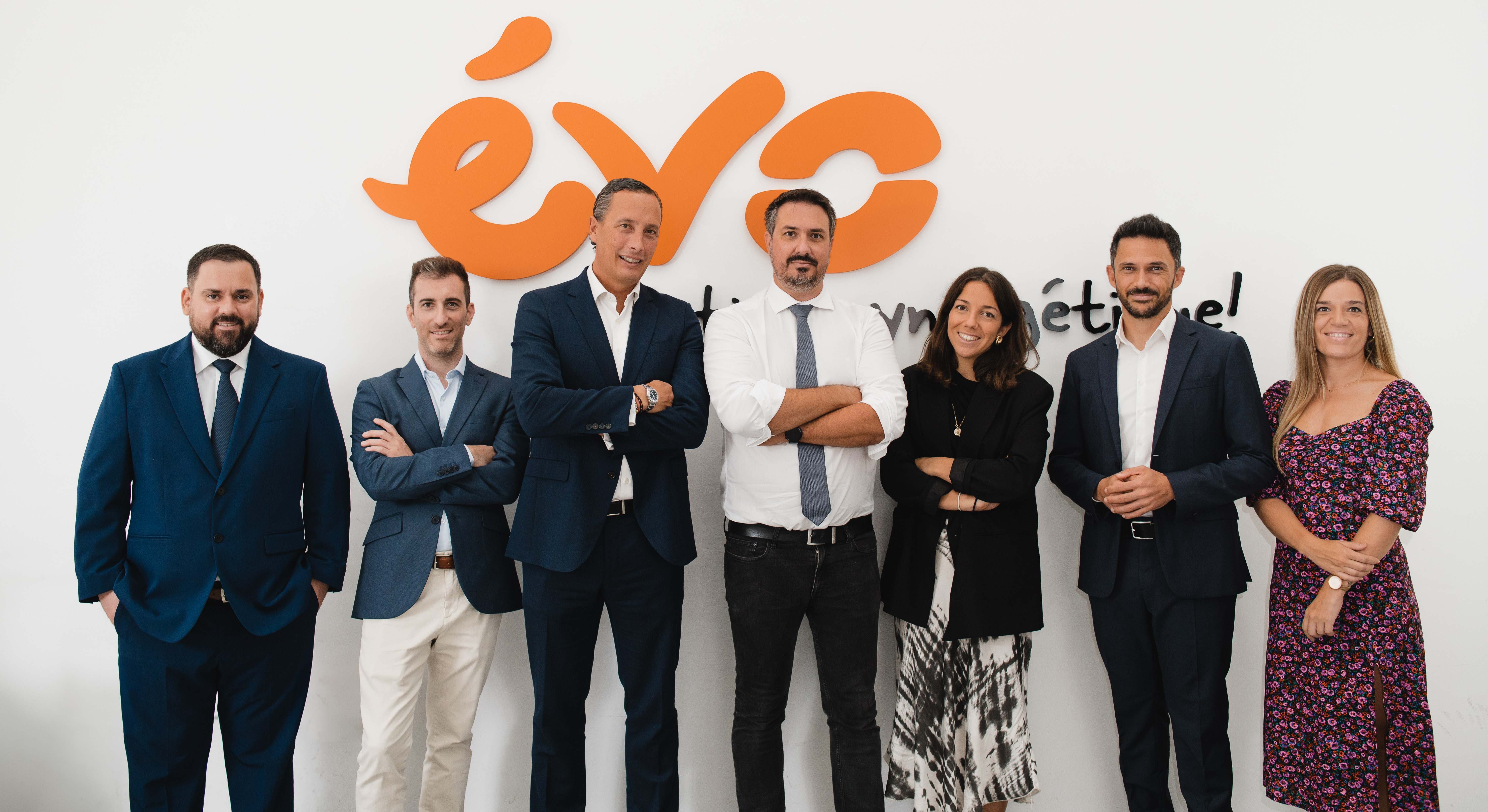 Equipo de EVO.