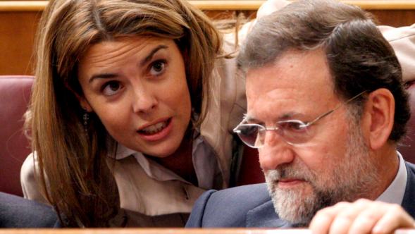 soraya-rajoy-espaldas.jpg