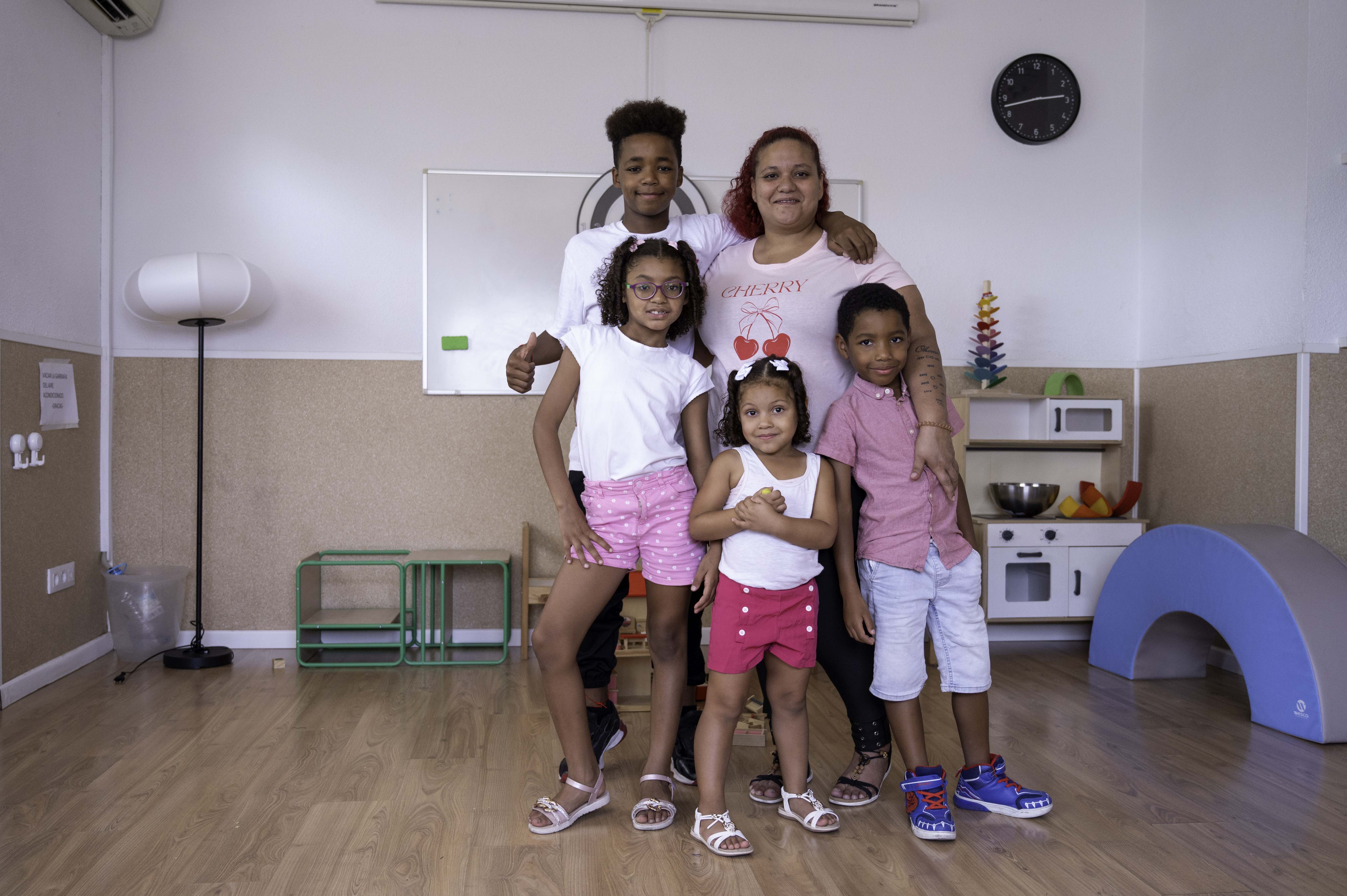 Los hijos de Estefanía reciben apoyo de CaixaProinfancia. 