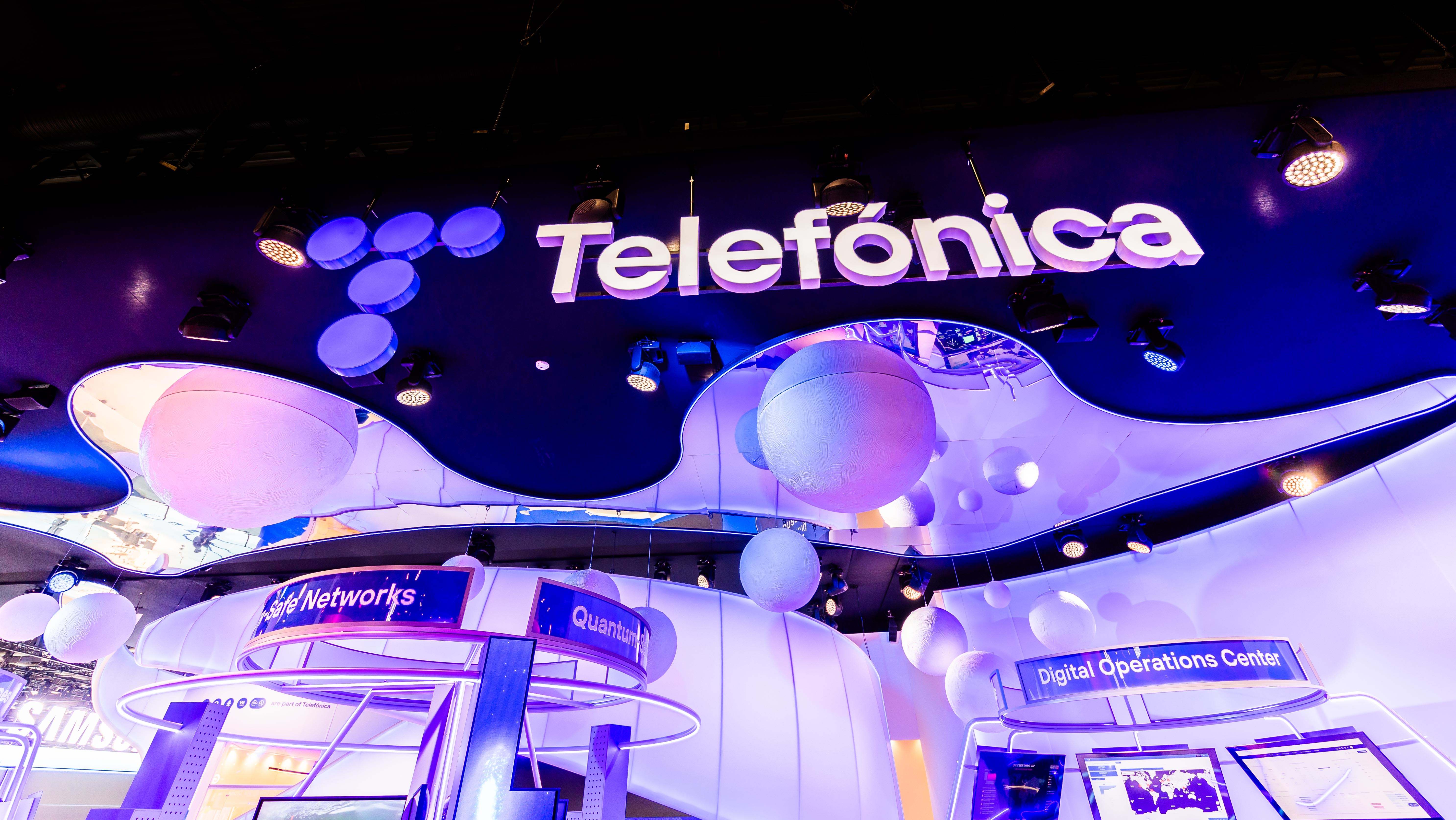 stand-telefonica-mwc25-034.jpg