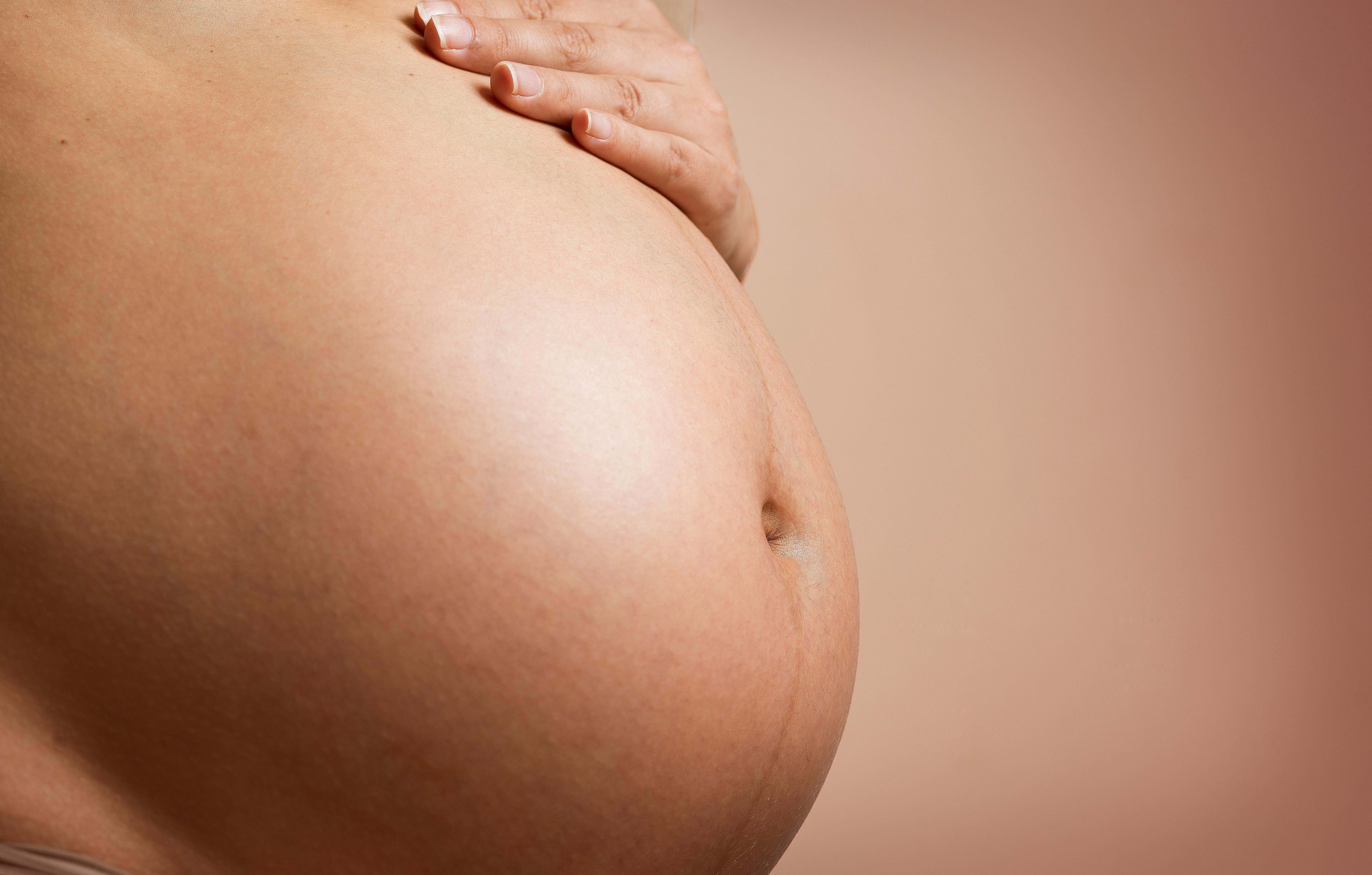 El primer trimestre dura aproximadamente 13 semanas