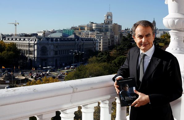 zapatero-eldilema.jpg