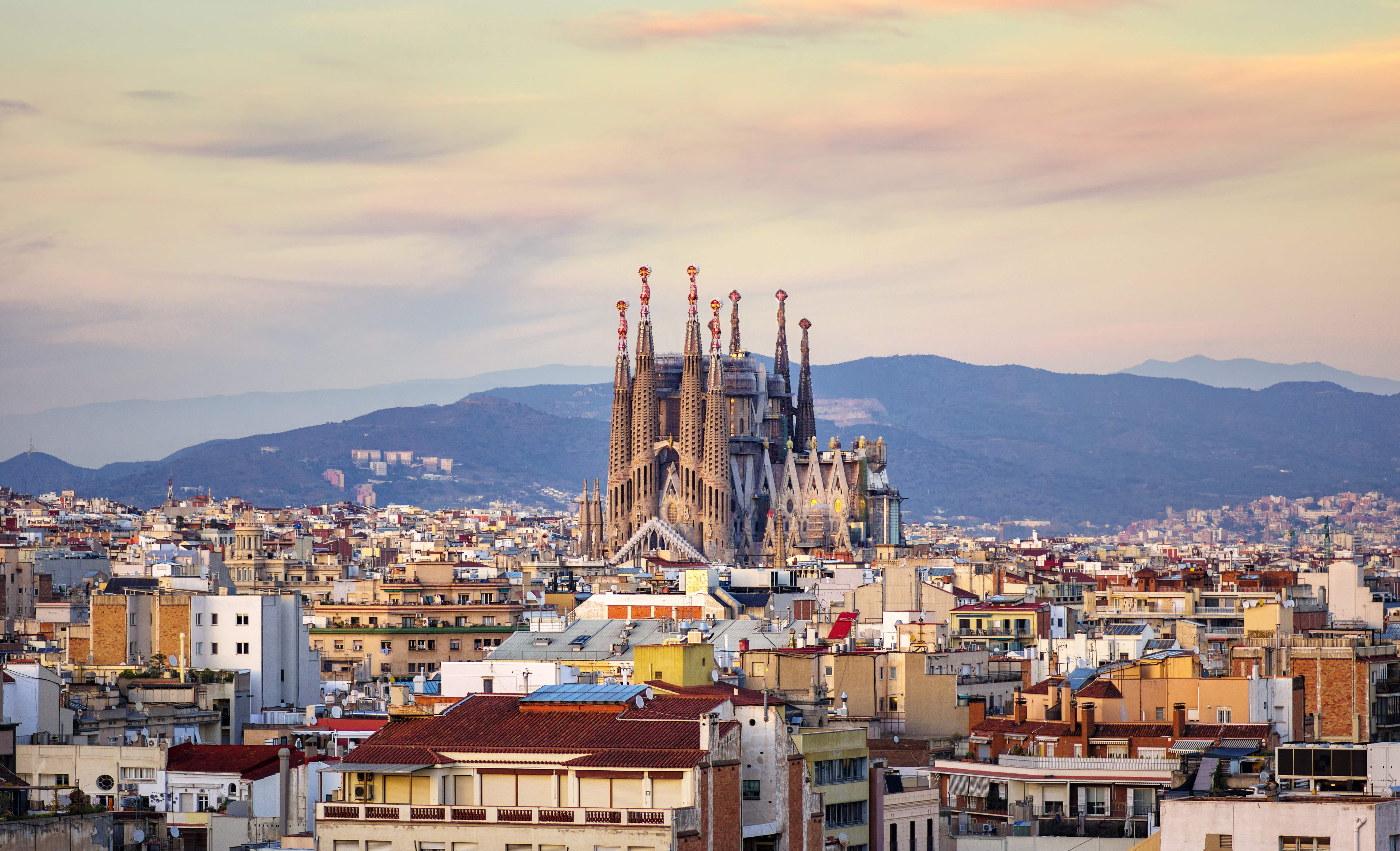 SagradaFamilia.jpg