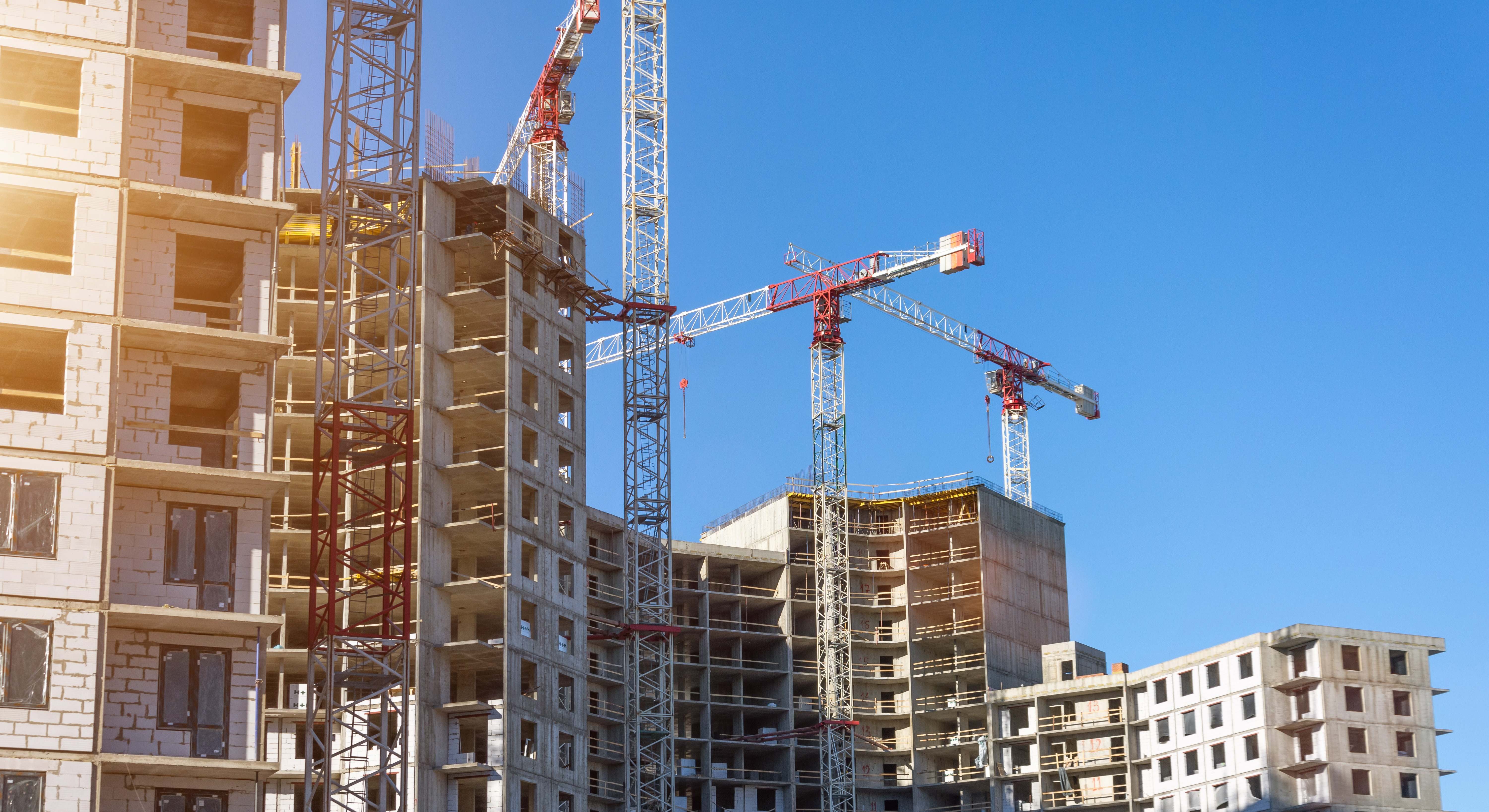 Bloques de edificios en construcción
