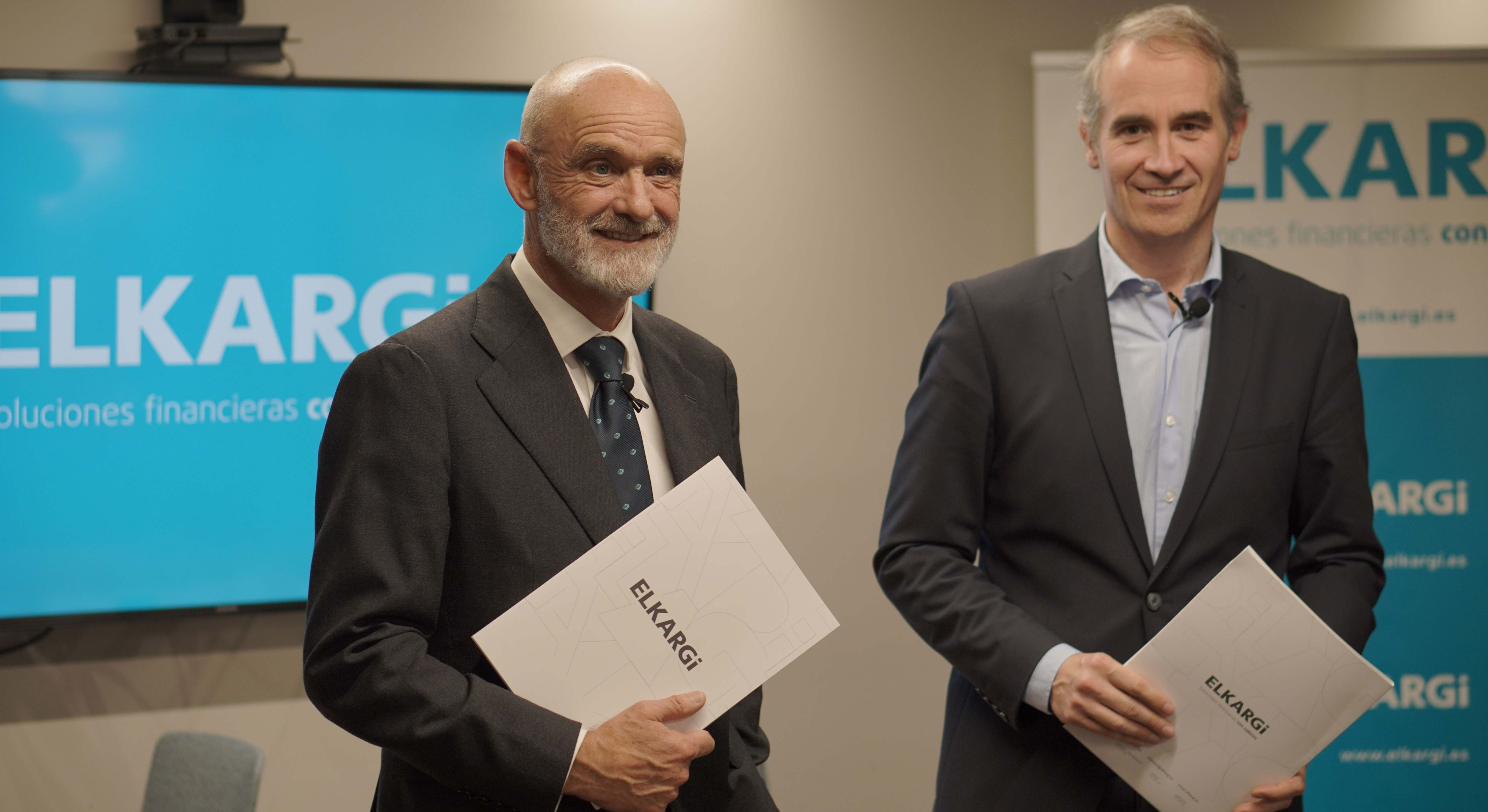 Lander Artetxe y Zenón Vázquez, presidente y director general de Elkargi, respectivamente. eE