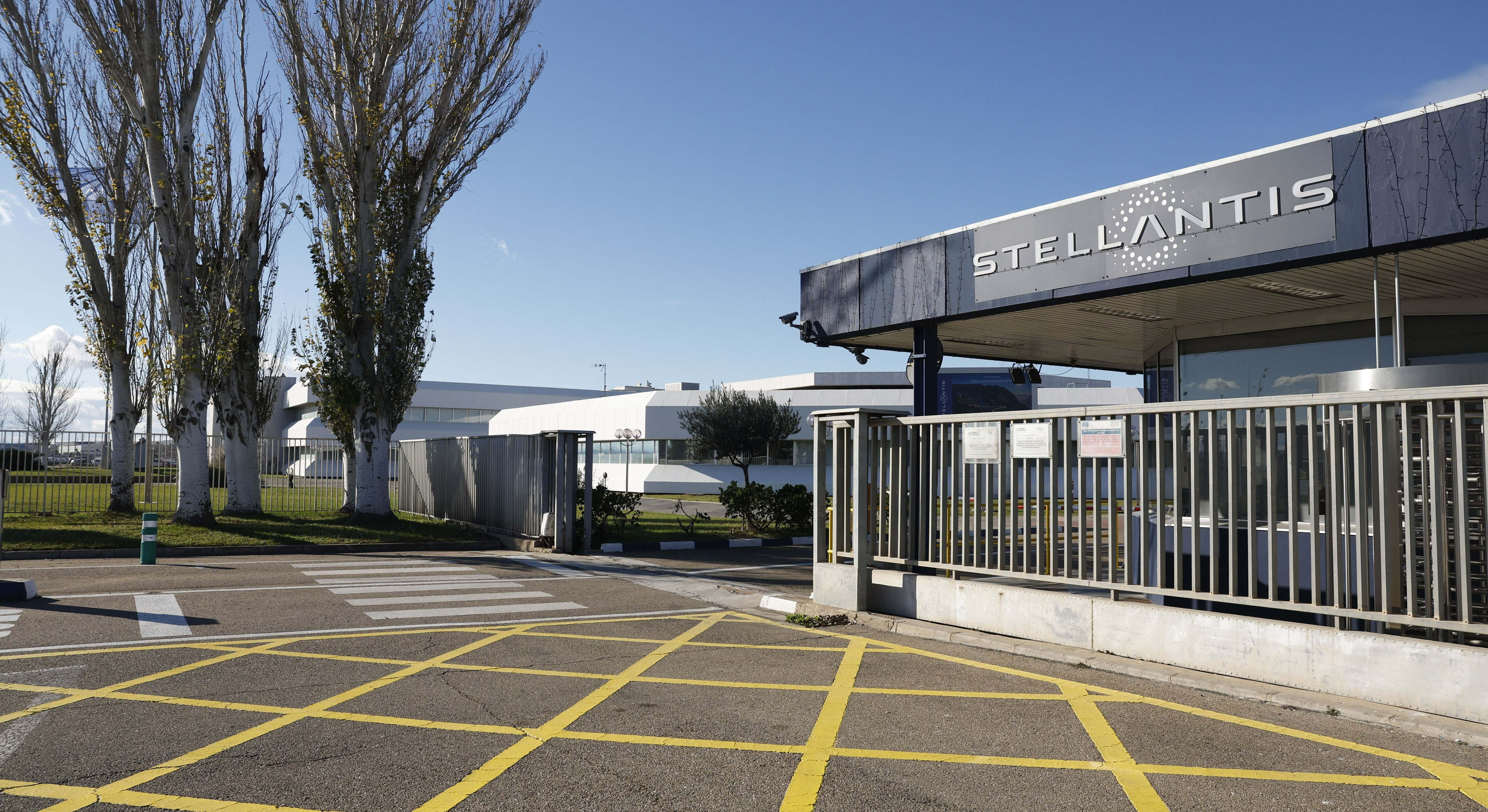 Entrada de las instalaciones de Stellantis en Zaragoza | Stellantis