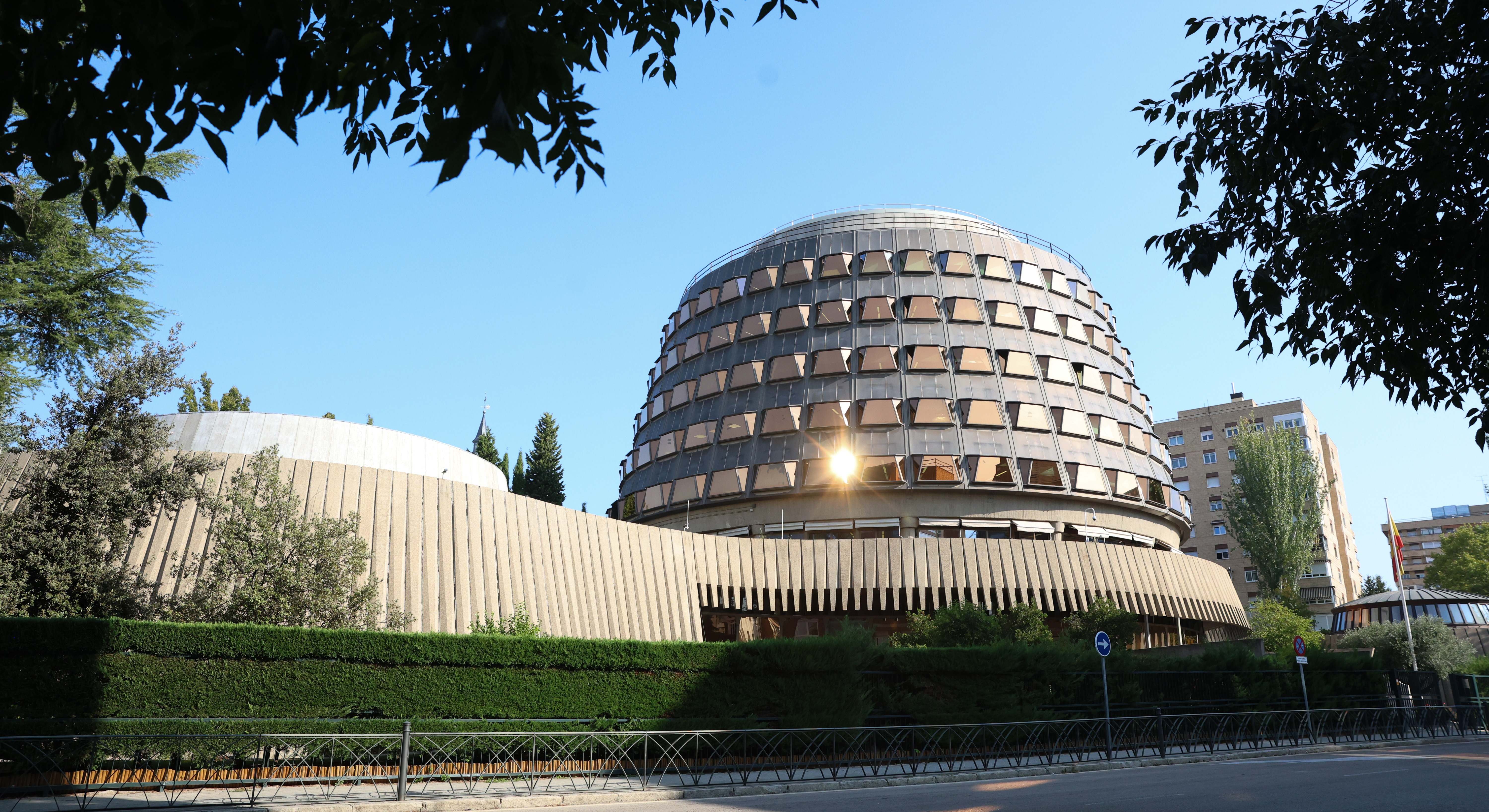 Imagen de recurso de la fachada del Tribunal Constitucional.