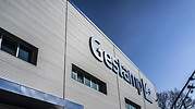 A Gestamp le recortan un 14% el beneficio previsto en 2 meses