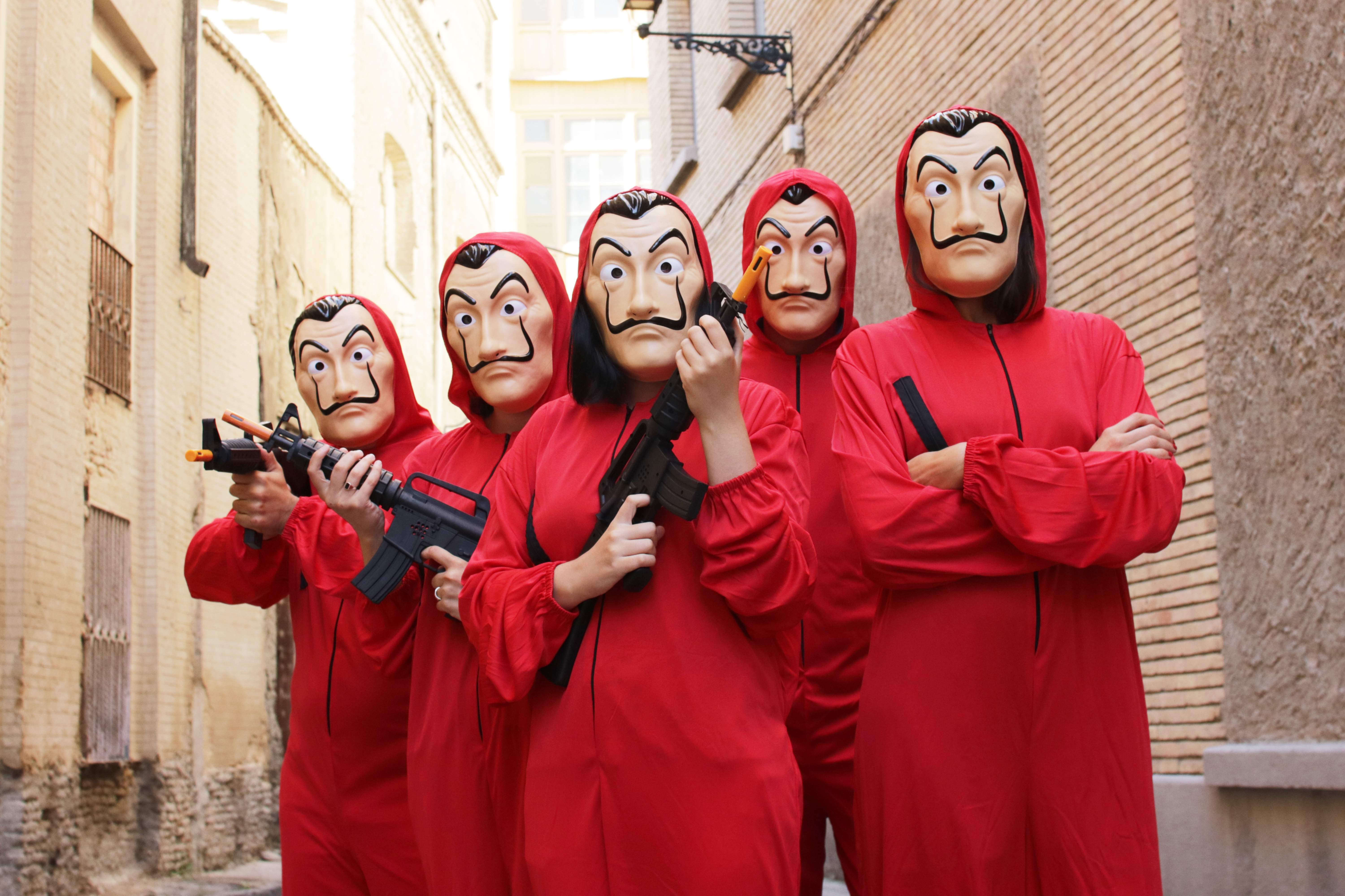 casa-papel-disfraz-funidelia.JPG