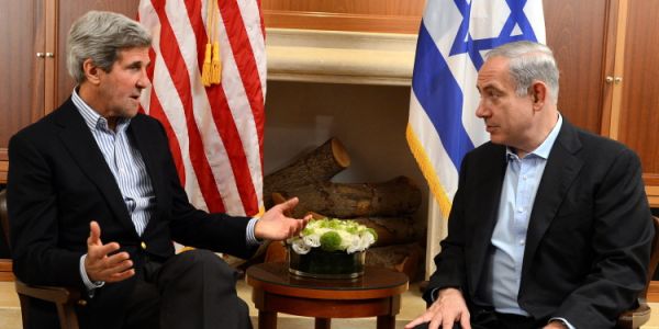 kerry-netanyahu-reunion-jerusalen-efe.jpg