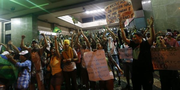 protestas-brasil-primer-muerto-efe.jpg