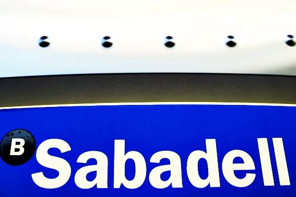 sabadell-cajero-reuters-770.jpg