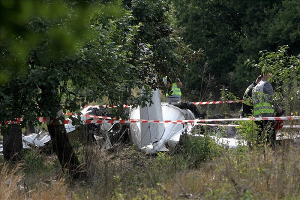 avioneta-efe.jpg