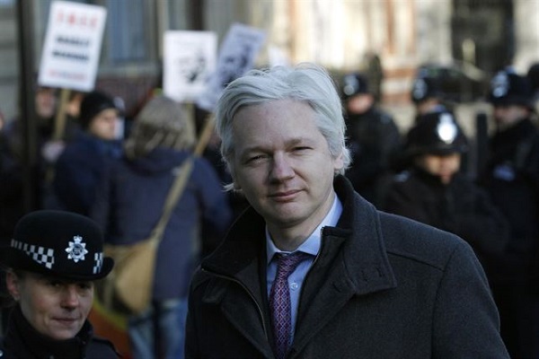 assange-reuters.jpg