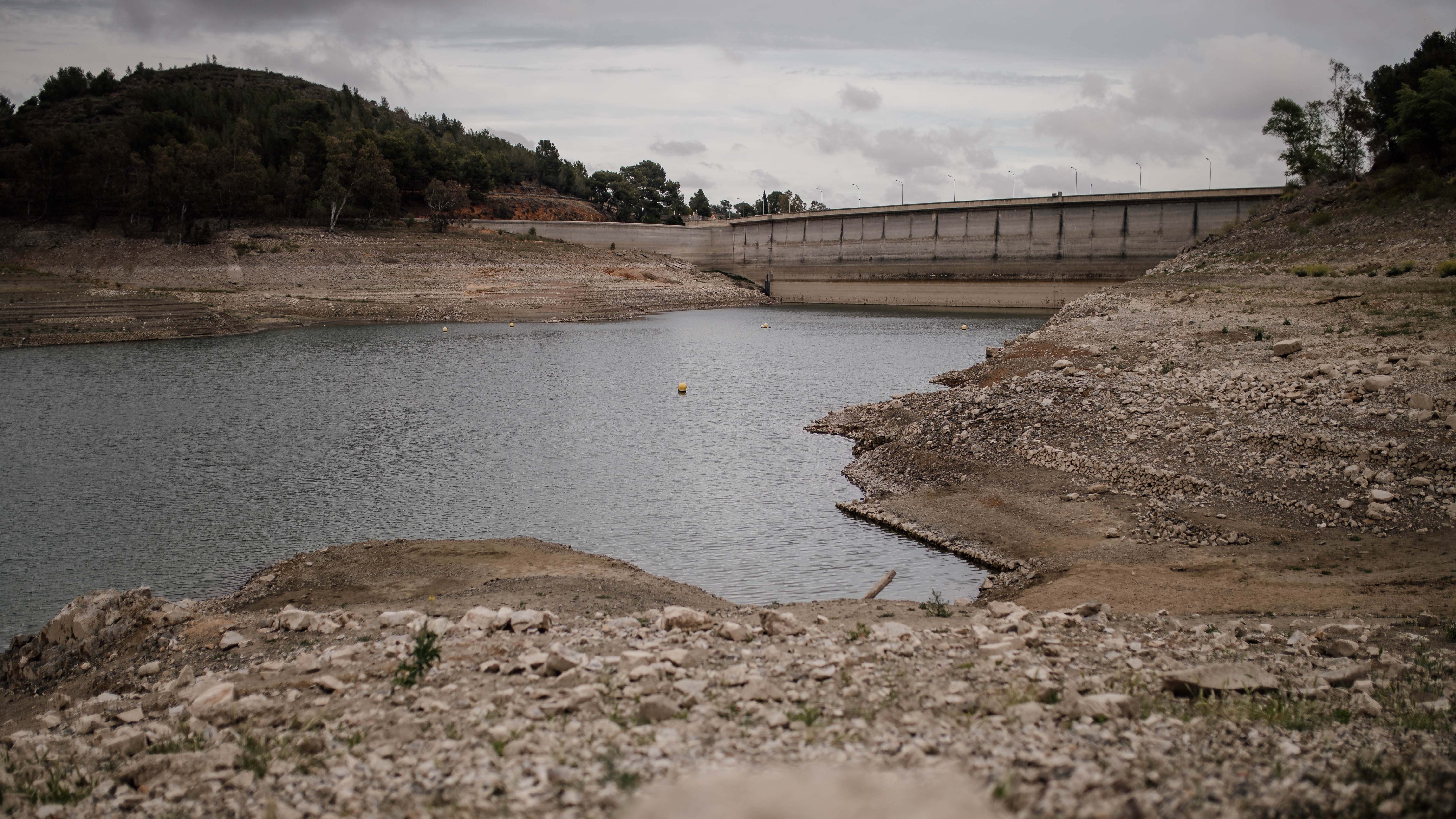 Embalse de Riudecanyes. Sequía en Cataluña.