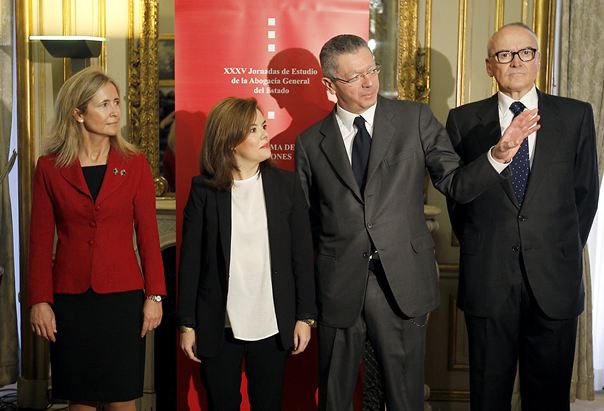 gallardon-soraya-abogadosdelestado.jpg