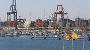 Así mantienen los estibadores su monopolio en el Puerto de Valencia