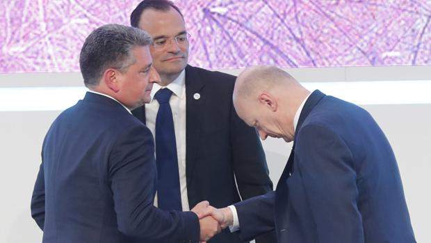 Siemens-junta.jpg