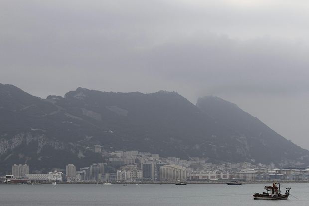 gibraltar-niebla.jpg