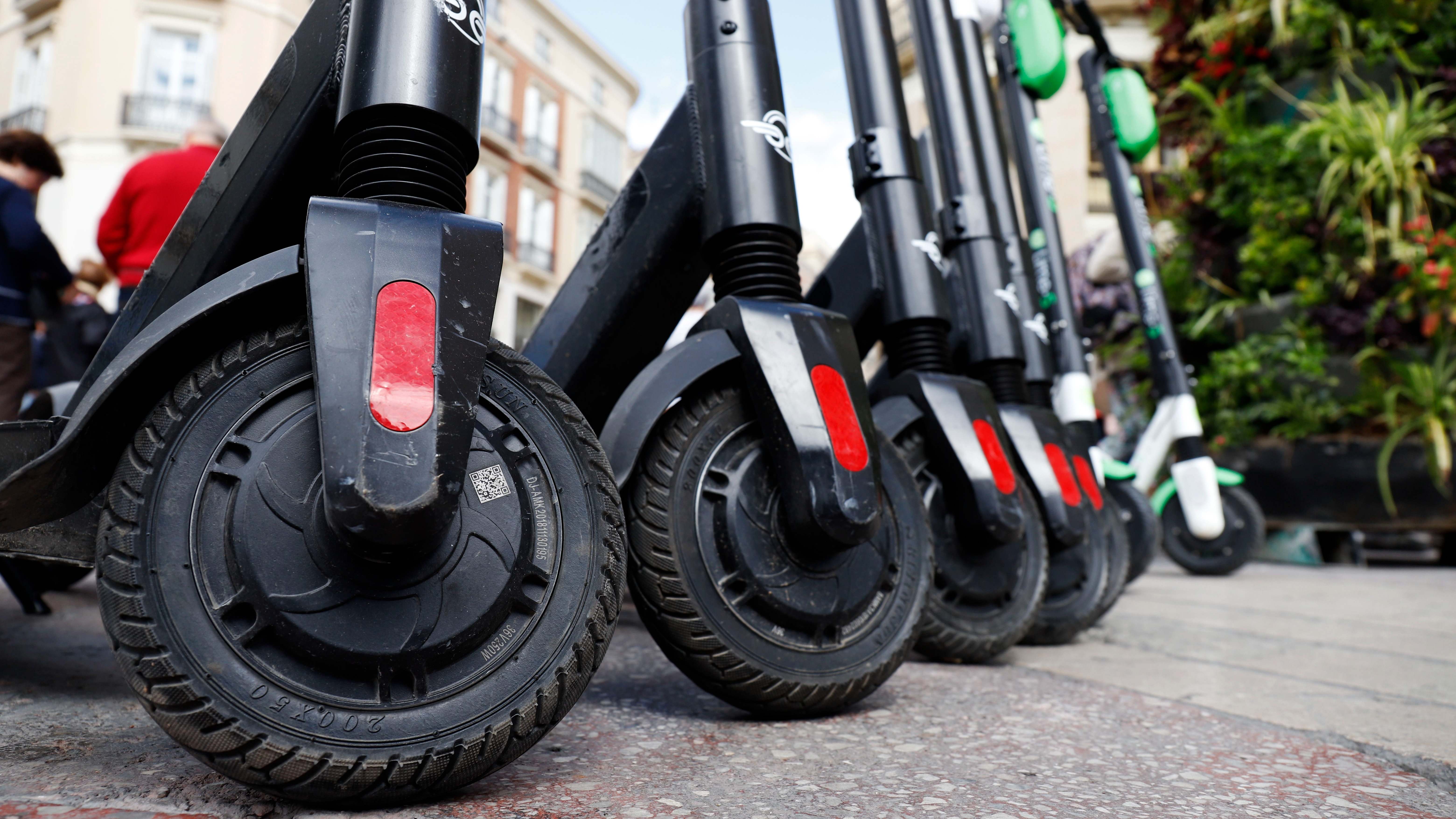 patinetes eléctricos, transporte público