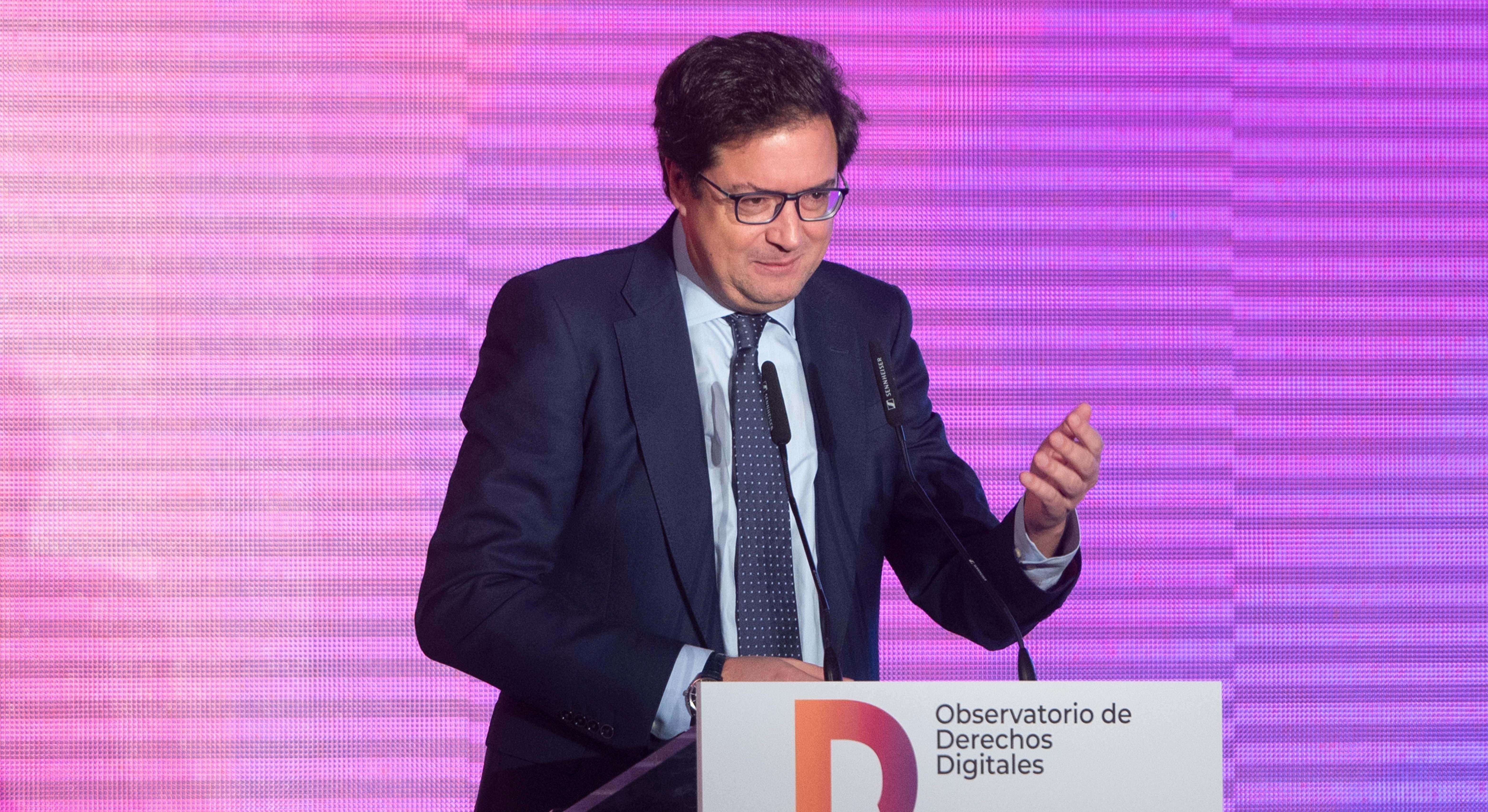 Óscar López