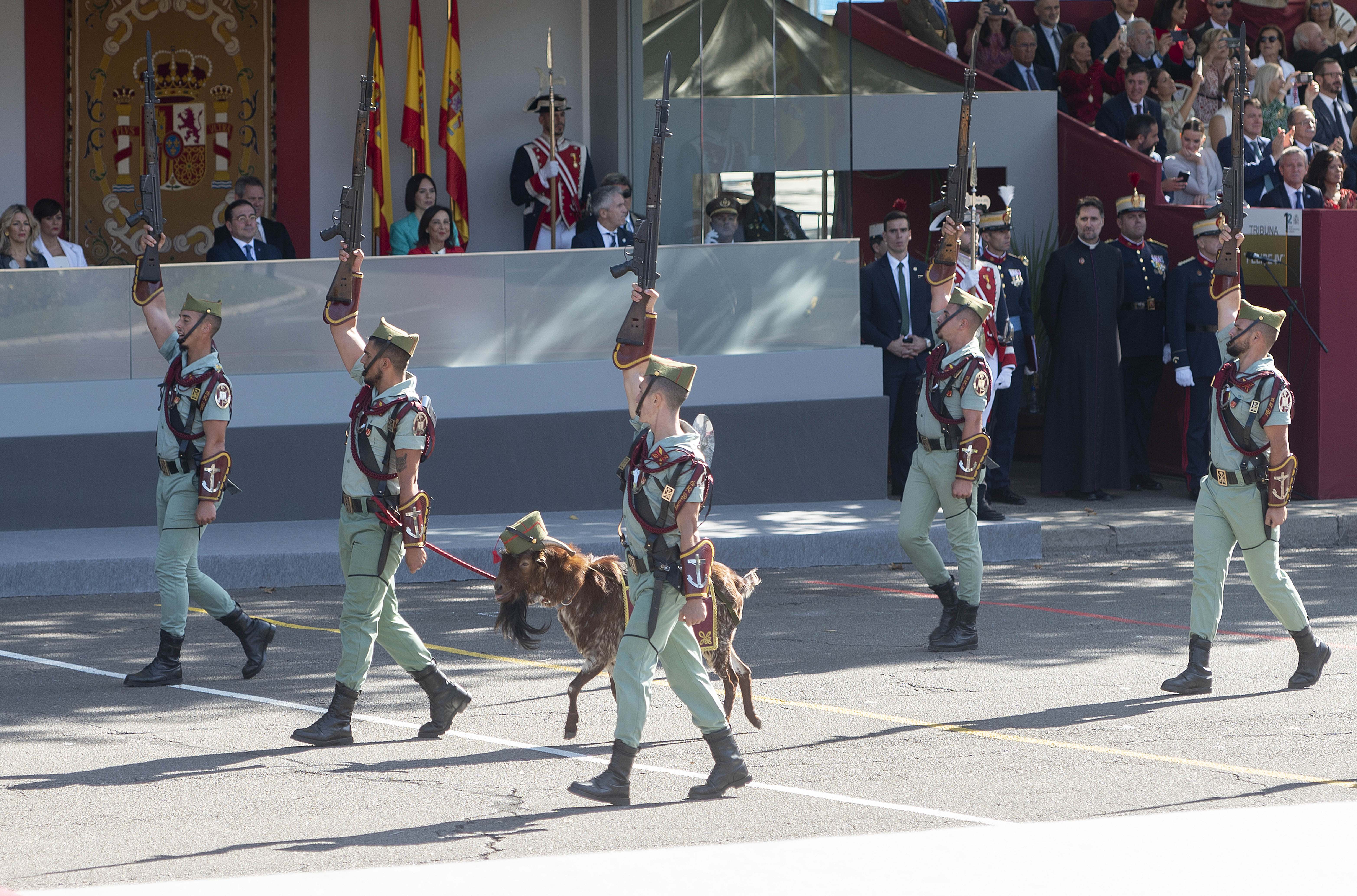 La Legión desfila durante el Día de la Hispanidad. / Foto: EP