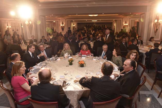 /imag/_v0/629x420/0/0/3/b-almuerzo16.jpg