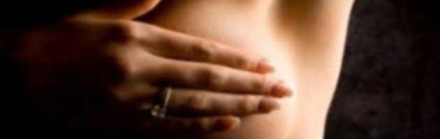 Fumar aumenta el riesgo de uno de los tipos más comunes de cáncer de mama