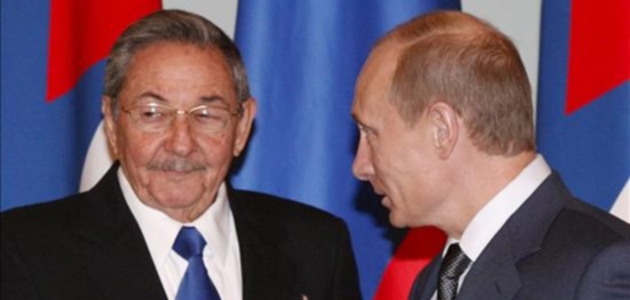 castro-putin.jpg