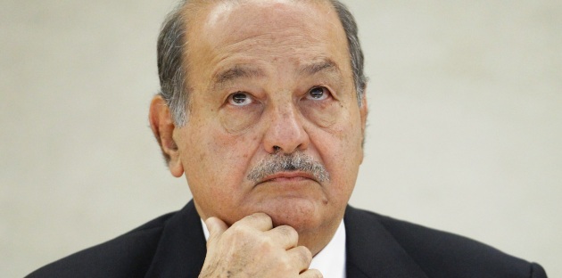 slim-carlos-miradaarriba.jpg