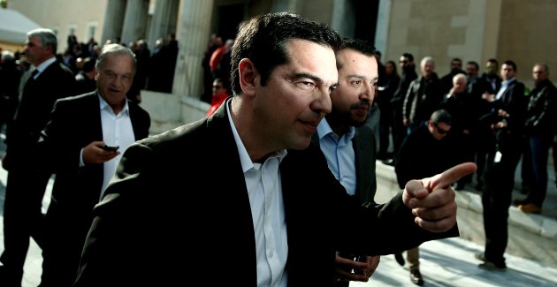 Tsipras-dedo.jpg