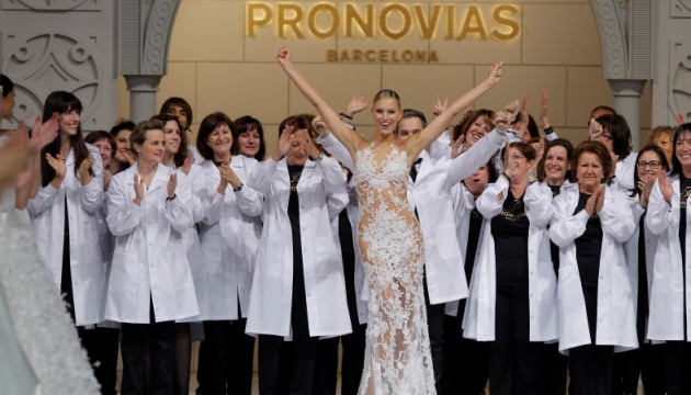 pronoviasdesfilecolecciones2015.jpg